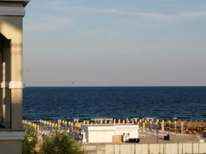 ELLA CASTLE by SEA VIEW, Mamaia